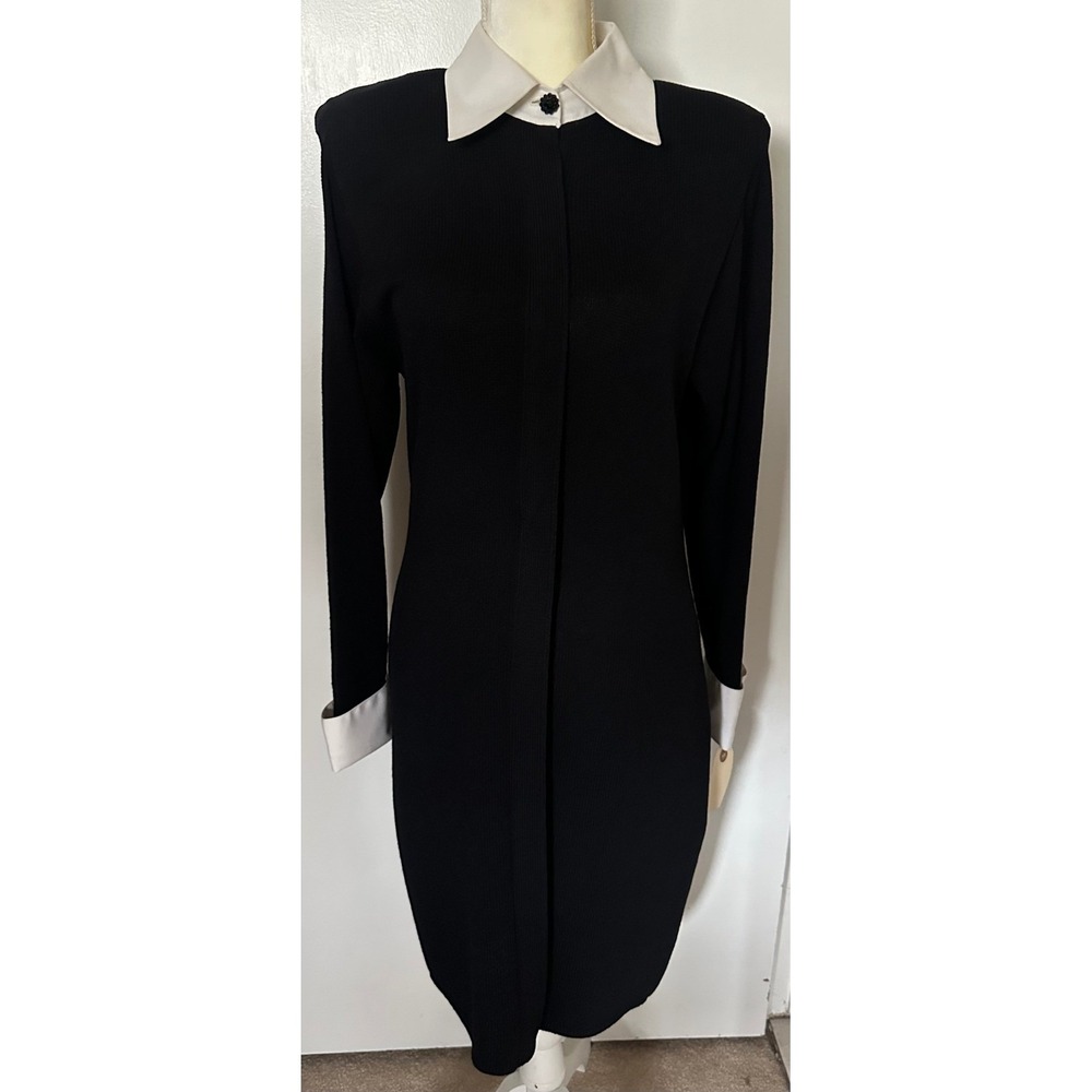 St John Marie Gray Knit Dress Black White Contrast Collar Cuff Vintage Size 6